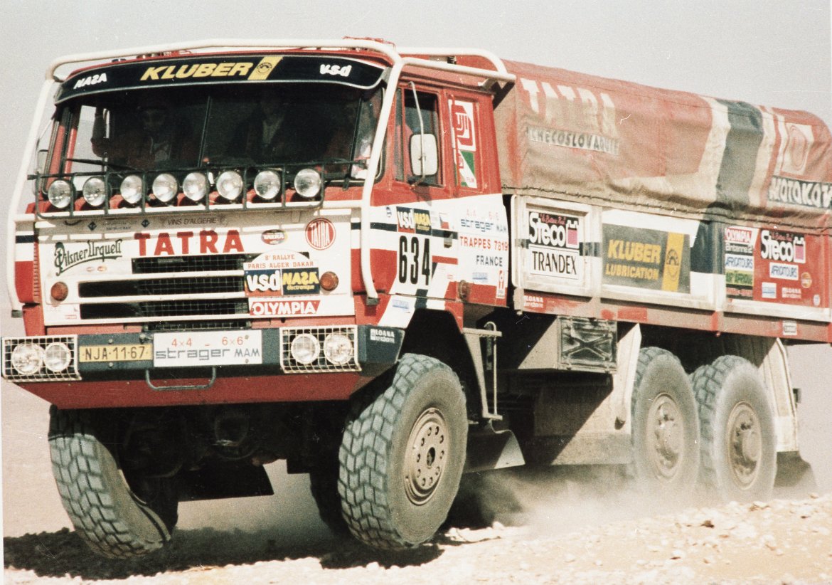 Dakar 1986 - ve druhé polovině soutěže si Karel Loprais až do nešťastného odstoupení jel pro výborný výsledek.
